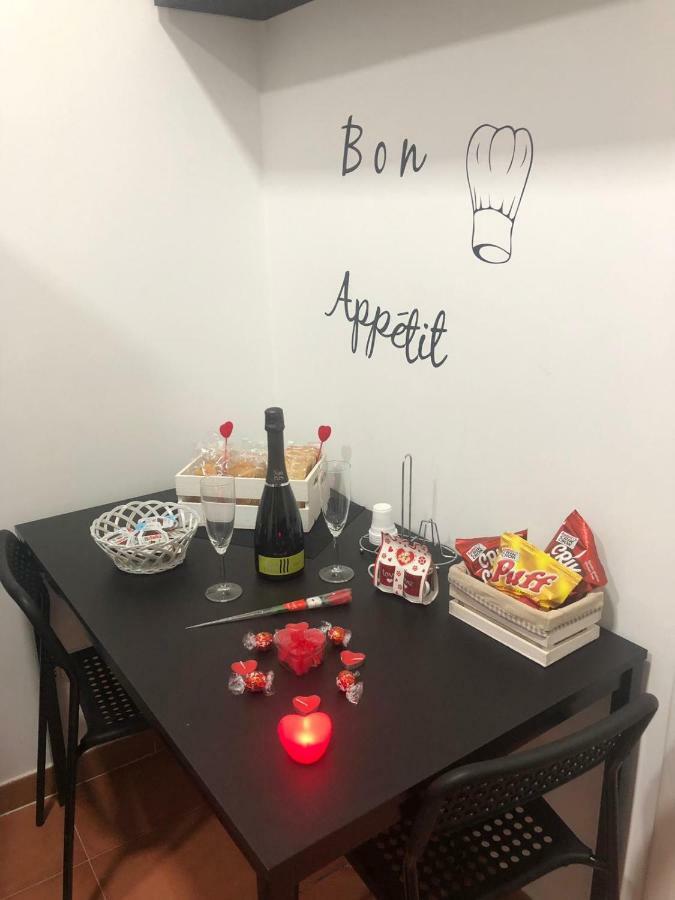 Simpa Apartment Napoli Bagian luar foto