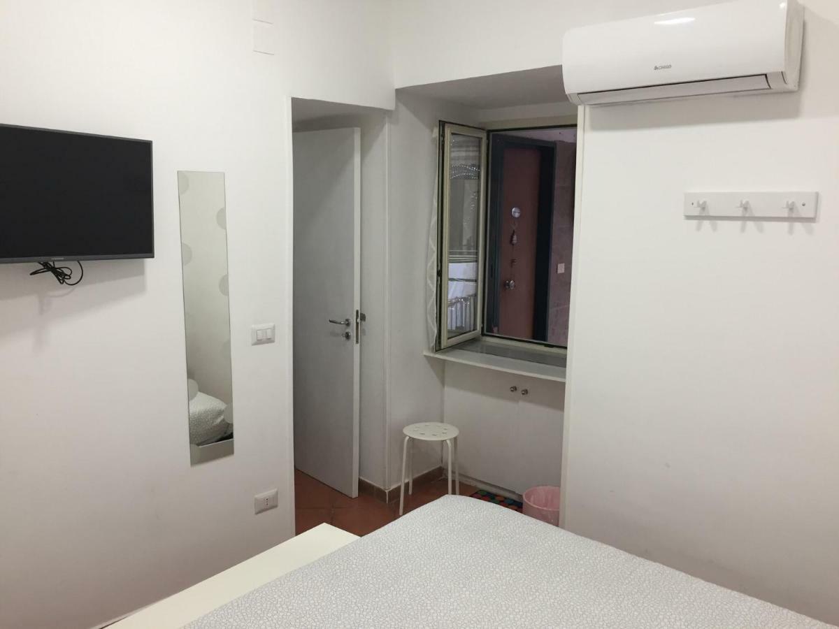 Simpa Apartment Napoli Bagian luar foto