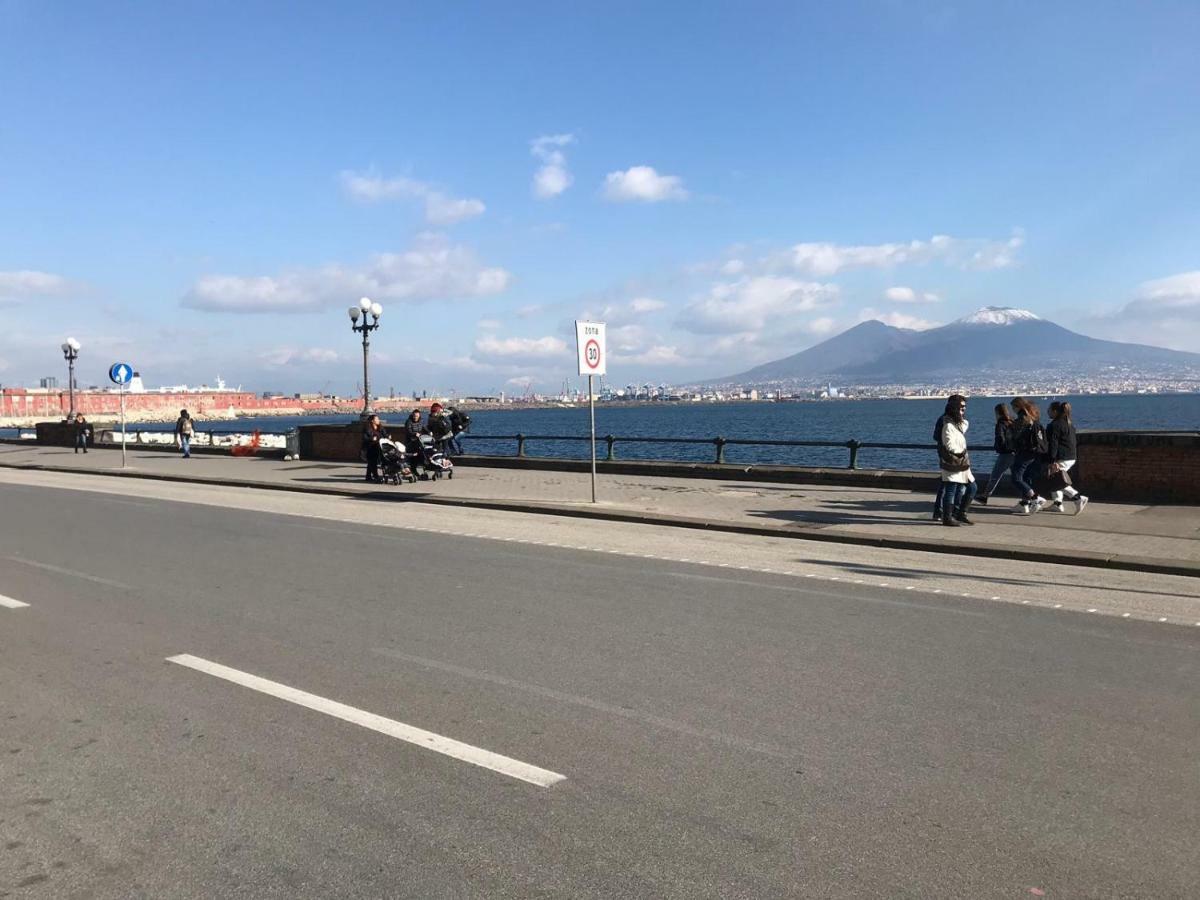 Simpa Apartment Napoli Bagian luar foto